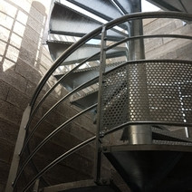 Escalier hélicoïdal extérieur galvanisé